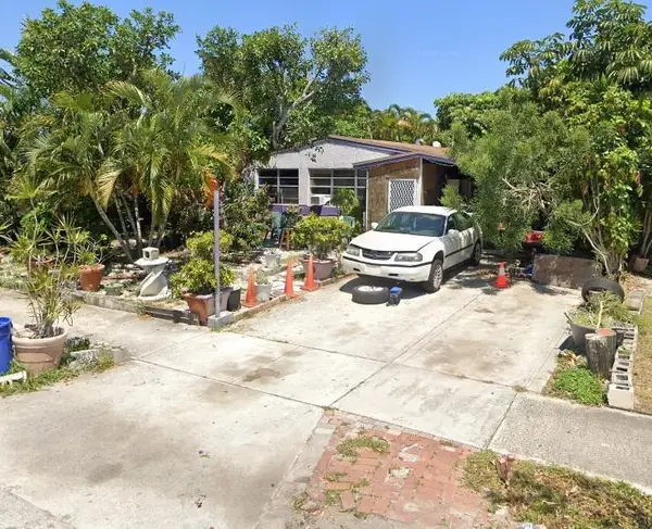 313 SW 15th Terrace, Delray Beach, FL 33444