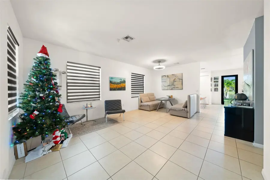 631 NE 191st Ter, Miami, FL 33179 - Image #2