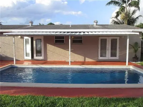 7010 Harding Street, Hollywood, FL 33024