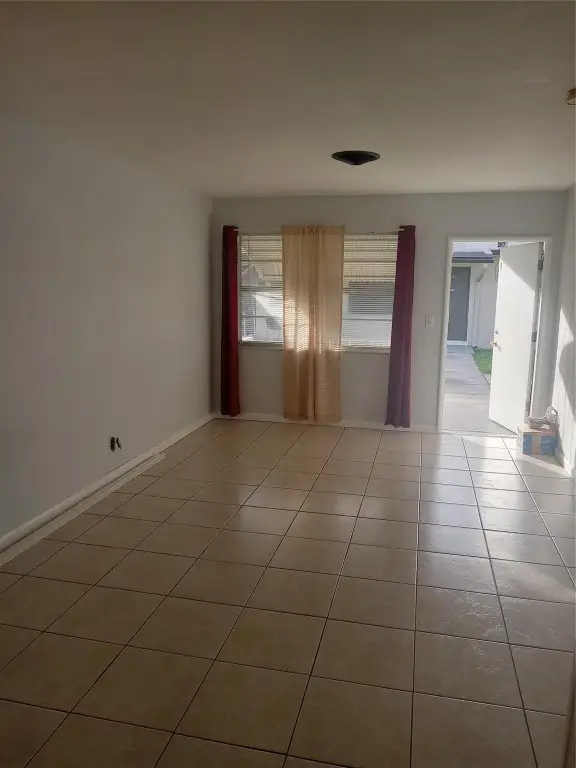 2901 Jackson Street #9, Hollywood, FL 33020 - Image #3