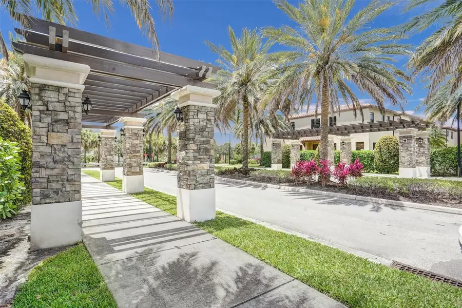 4875 NW 55th Place, Tamarac, FL 33319 - Image #2