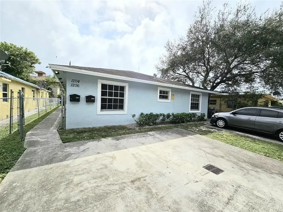 1204 NW 3rd Street, Fort Lauderdale, FL 33311 - Image #3