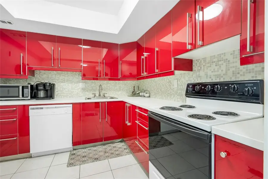 3180 S Ocean Drive #517, Hallandale Beach, FL 33009 - Image #3