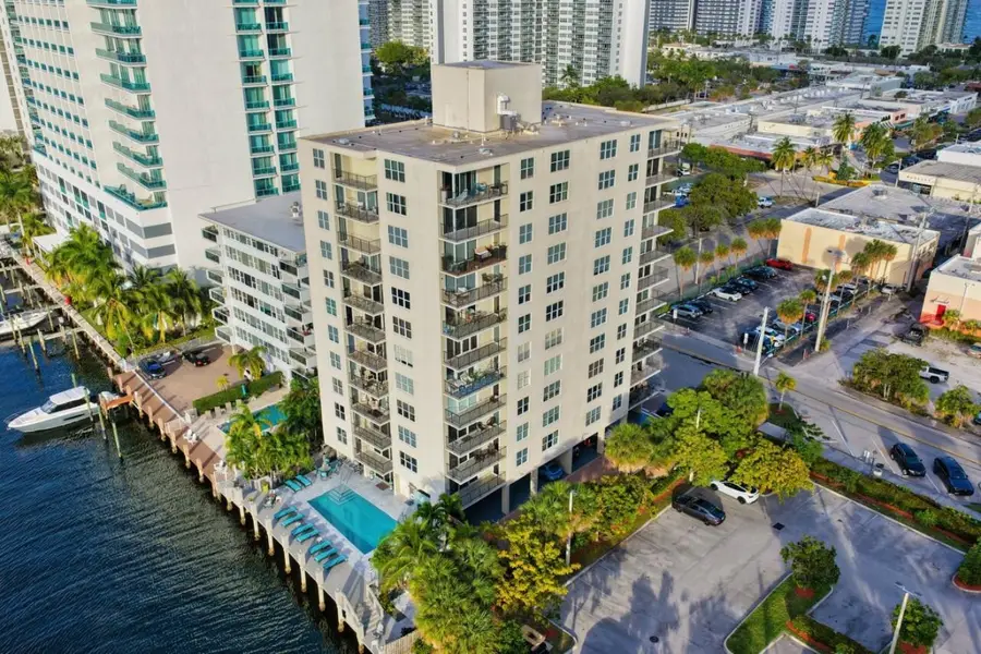 3233 NE 32nd Avenue #801, Fort Lauderdale, FL 33308 - Image #2