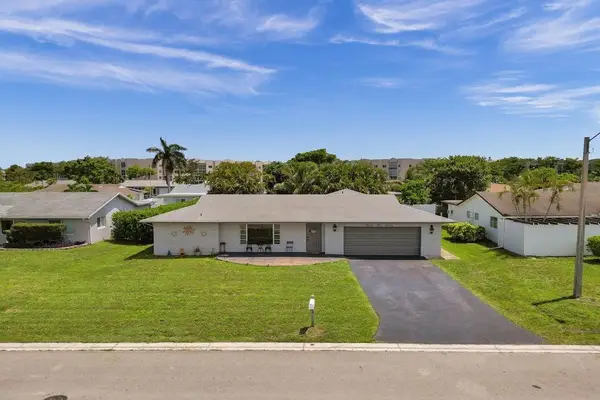 9516 NW 80th Court, Tamarac, FL 33321