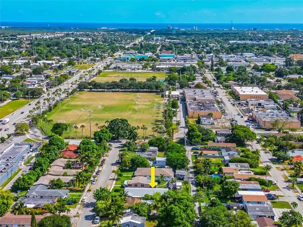 2432 Sherman Street, Hollywood, FL 33020