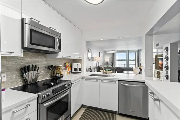 111 Lake Emerald Drive #106, Oakland Park, FL 33309