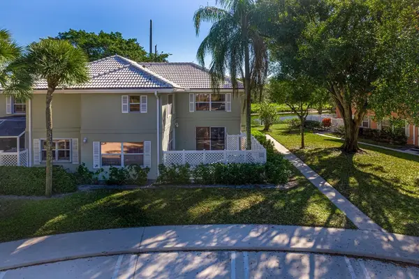 1956 Hartford Court #25D, West Palm Beach, FL 33409