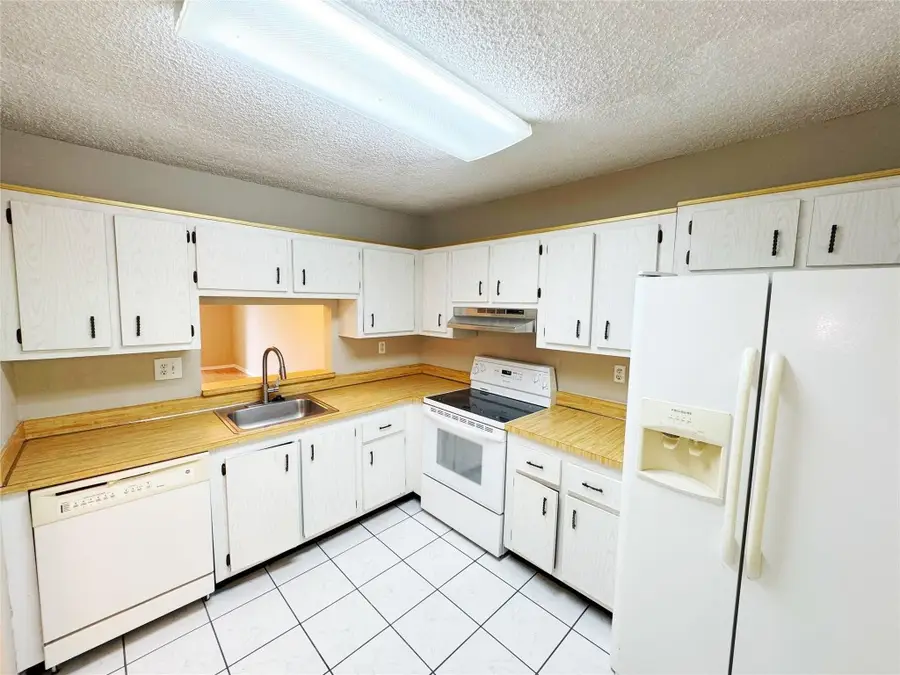 1820 SW 81st Avenue #3201, North Lauderdale, FL 33068 - Image #3