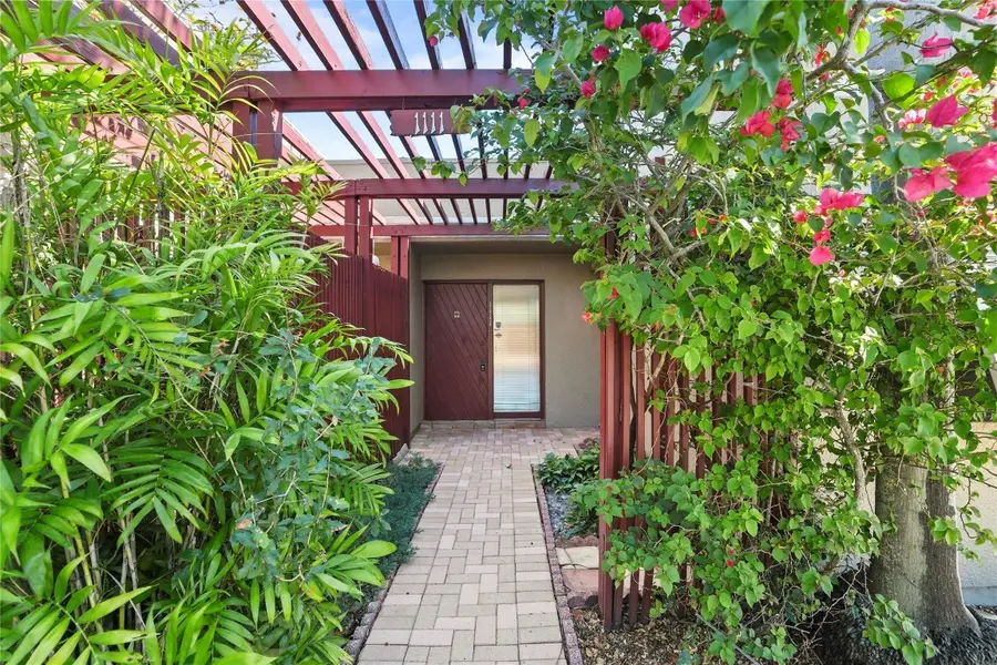 1111 Windward Drive, Pembroke Pines, FL 33026 - Image #2