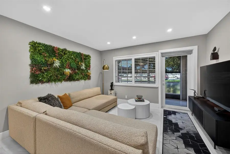 1930 NE 2nd Avenue #L111, Wilton Manors, FL 33305 - Image #3