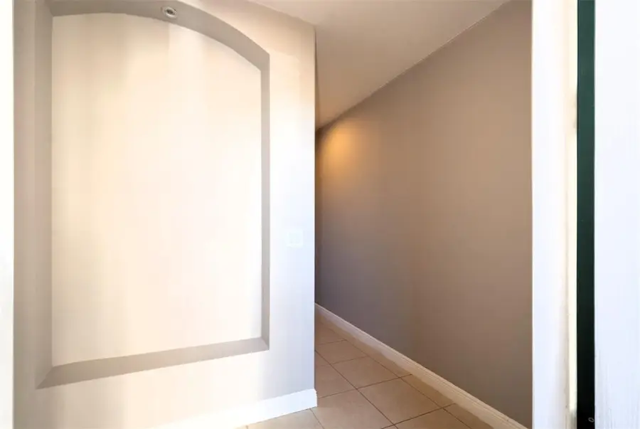 1638 SW 33rd Court, Fort Lauderdale, FL 33315 - #2