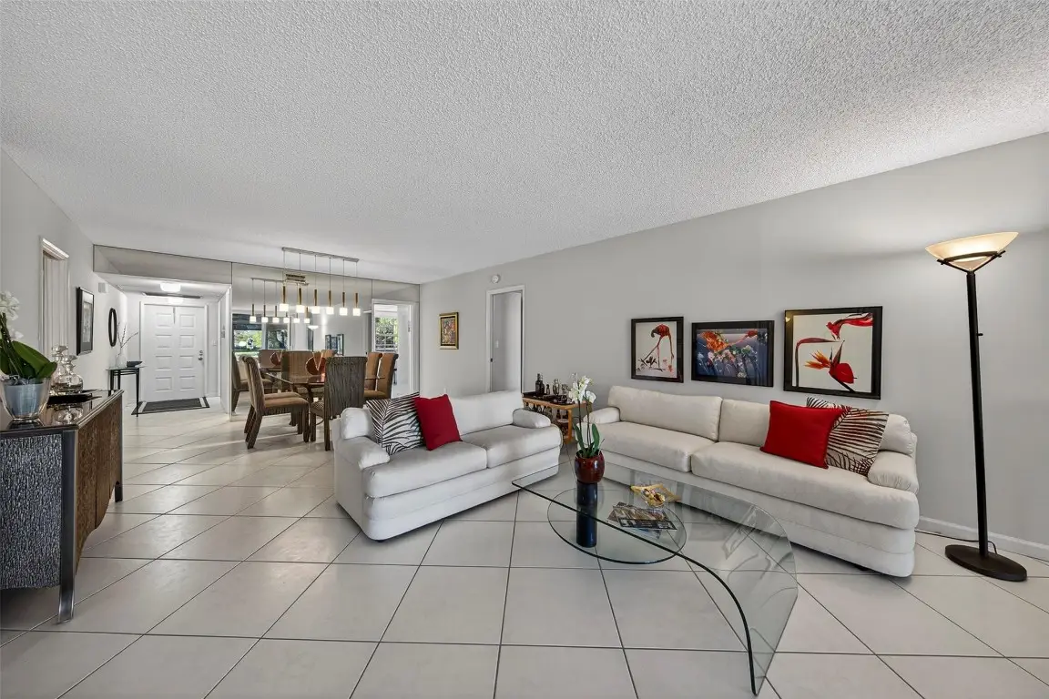 808 Cypress Boulevard #203, Pompano Beach, FL 33069 - Image #1