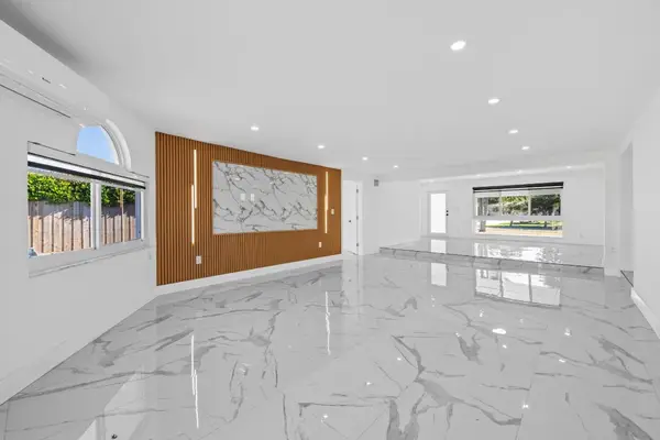 2185 Imperial Point Drive, Fort Lauderdale, FL 33308