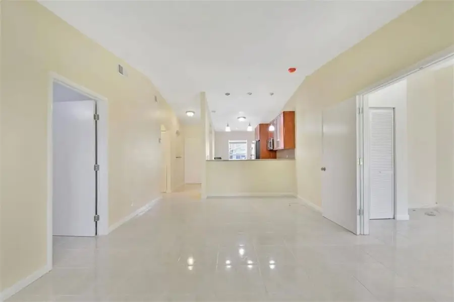 5544 Lakewood Circle #E, Pompano Beach, FL 33063 - Image #3