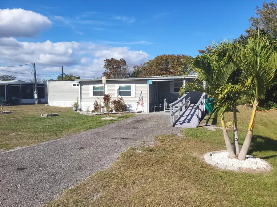 4037 SE 27th Street, Okeechobee, FL 34974 - Image #2