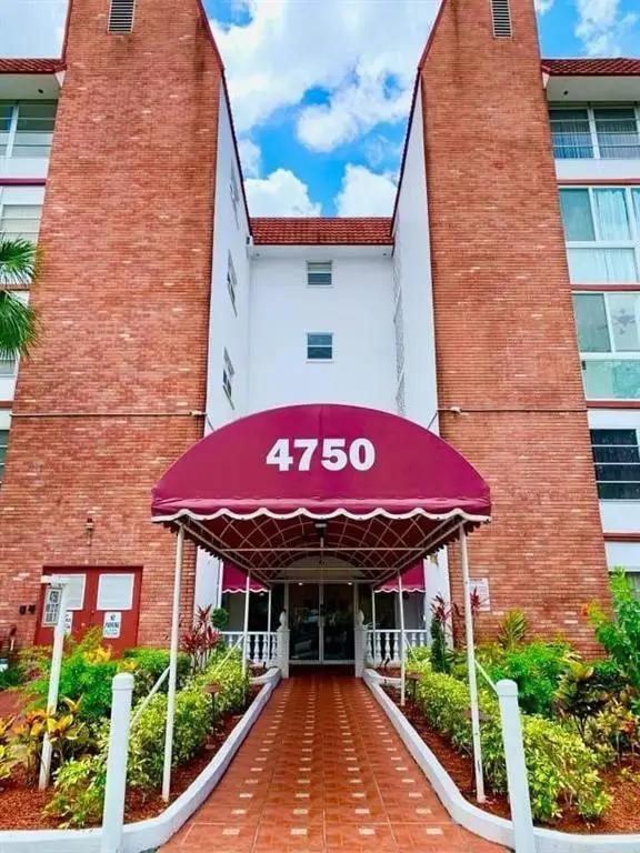 4750 NW 22nd Court #420, Lauderhill, FL 33313