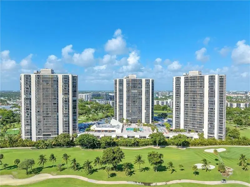 20301 W Country Club Drive #1222, Aventura, FL 33180 - Image #1