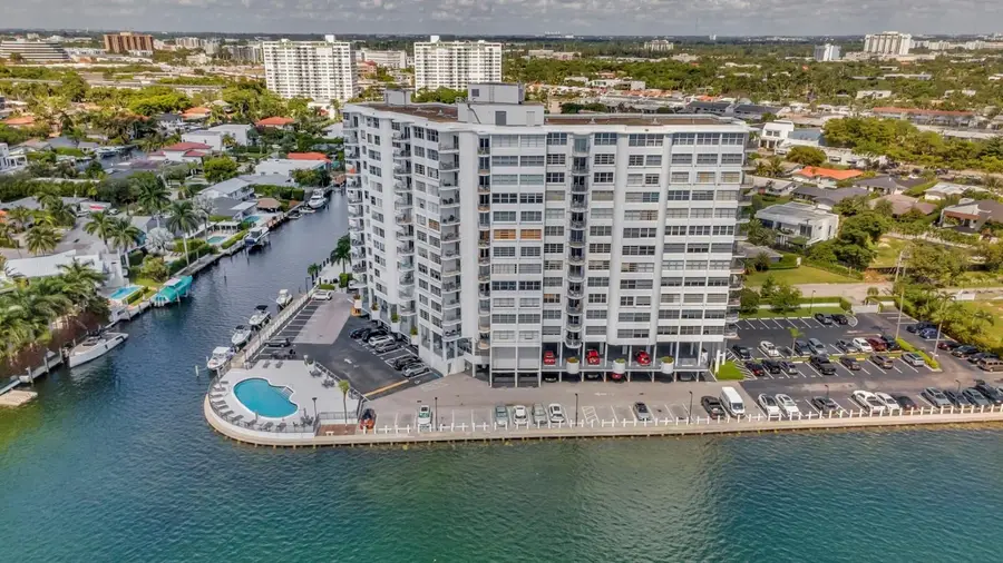 11930 N Bayshore Drive #404, North Miami, FL 33181 - Image #3
