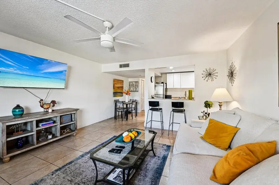 1901 N Andrews Avenue #214, Fort Lauderdale, FL 33311 - #3