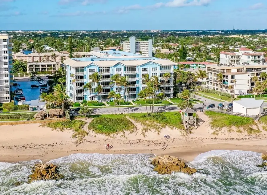 701 SE 21st Avenue #304, Deerfield Beach, FL 33441 - Image #2