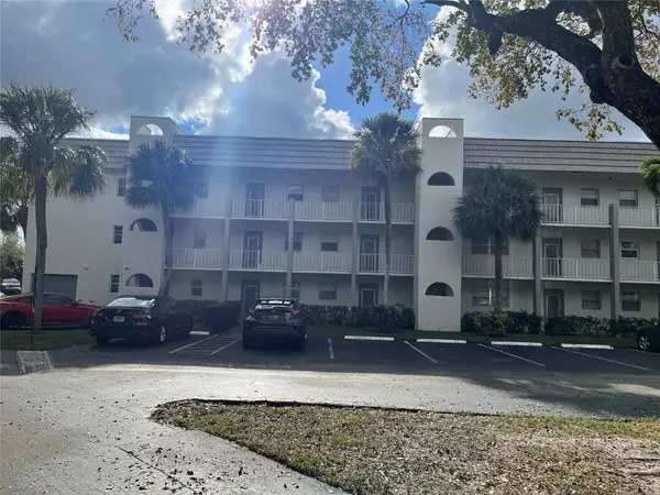 8100 Sunrise Lakes Boulevard #307, Sunrise, FL 33322