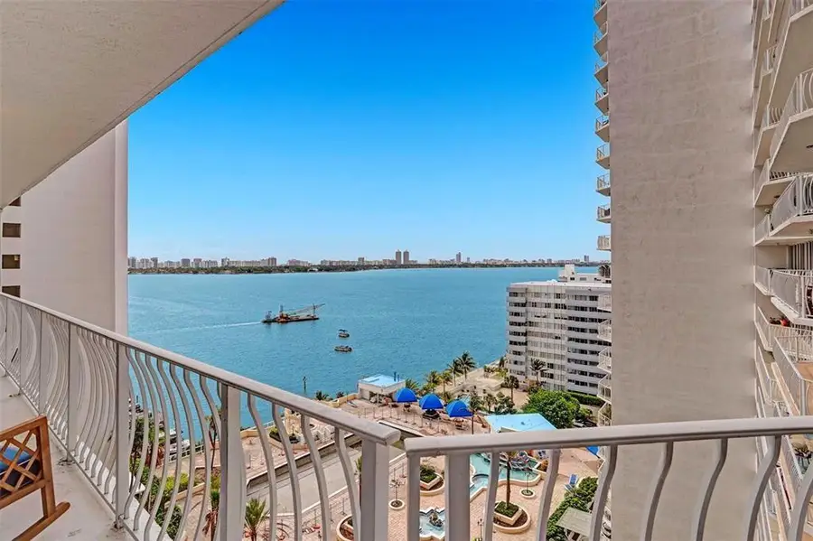 7601 E Treasure Drive #1524, North Bay Village, FL 33141 - Image #3