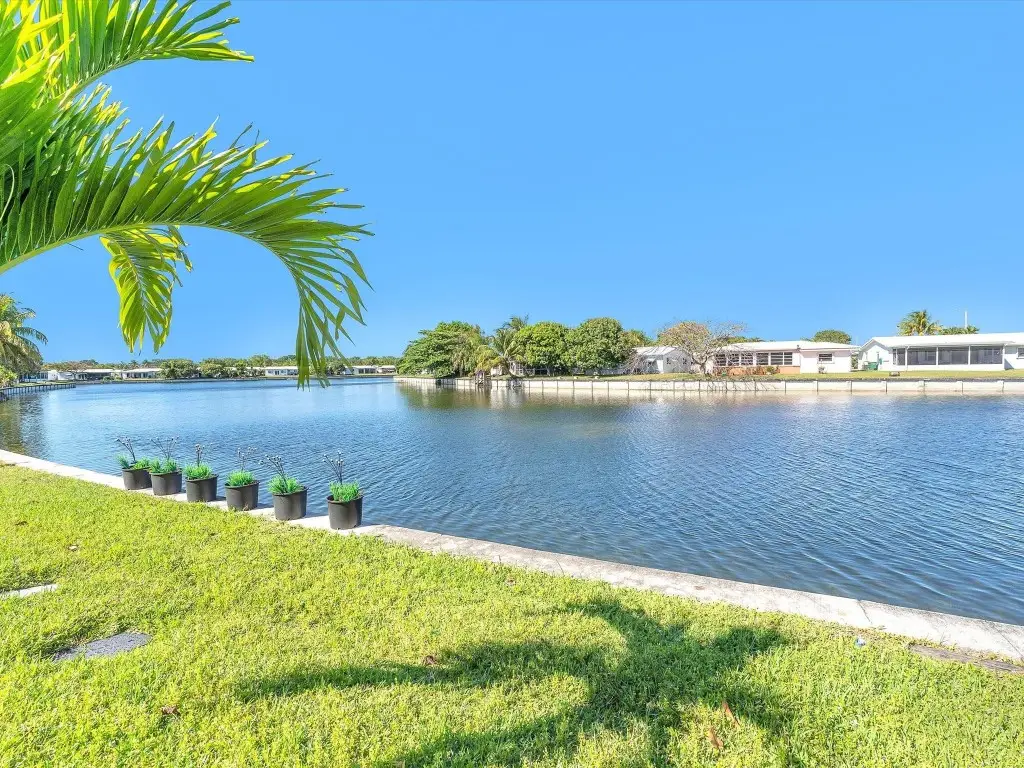5702 NW 84th Avenue, Tamarac, FL 33321 - Image #1
