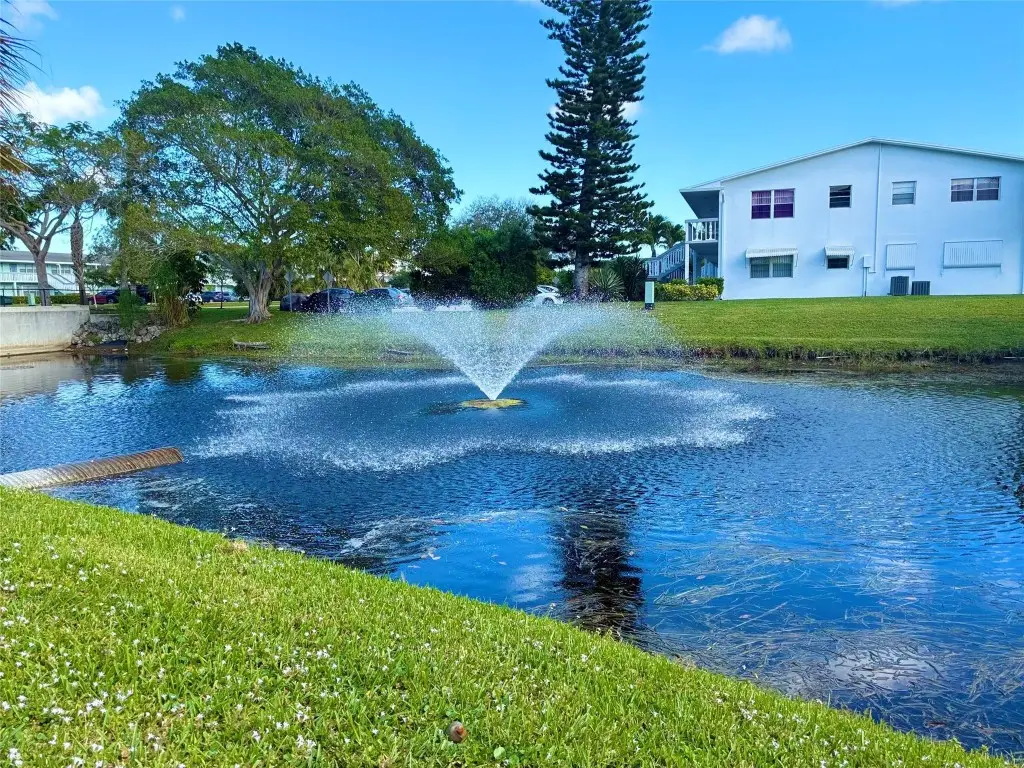 1001 Newport G #1001, Deerfield Beach, FL 33442 - Image #1