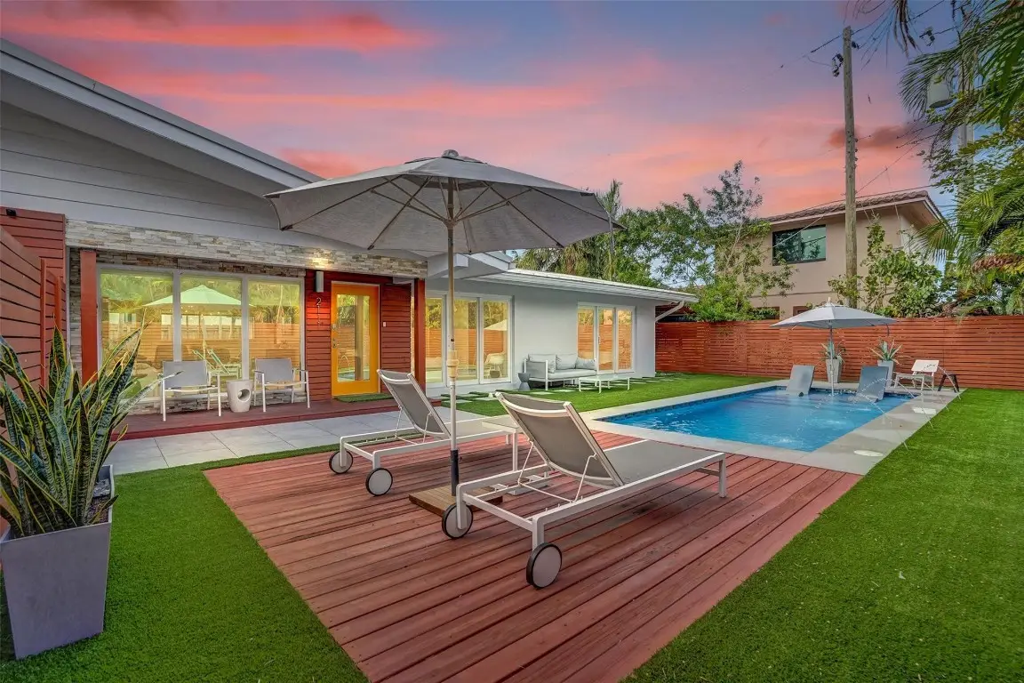 2111 N Ocean Boulevard, Pompano Beach, FL 33062 - Image #1