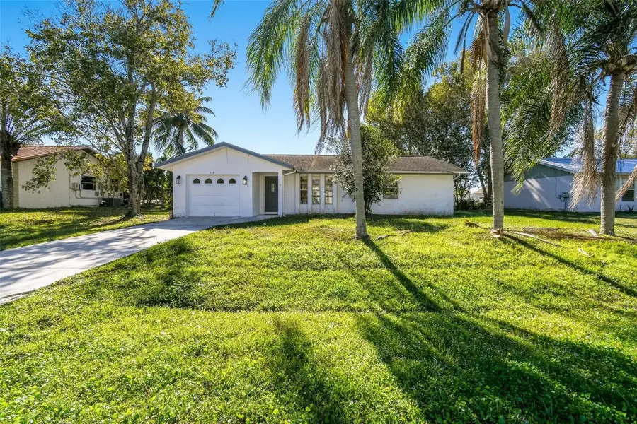 516 SW Buswell Avenue, Port Saint Lucie, FL 34983 - Image #2