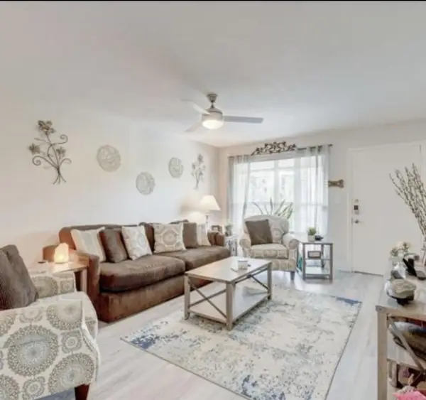 55 SE 14th Street #207, Boca Raton, FL 33432