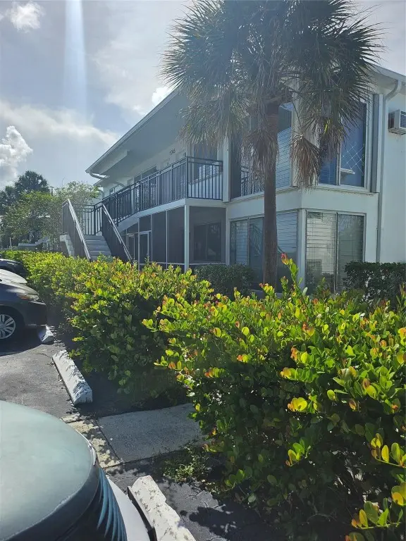 1045 SE 15th Street #13C, Fort Lauderdale, FL 33316 - #3