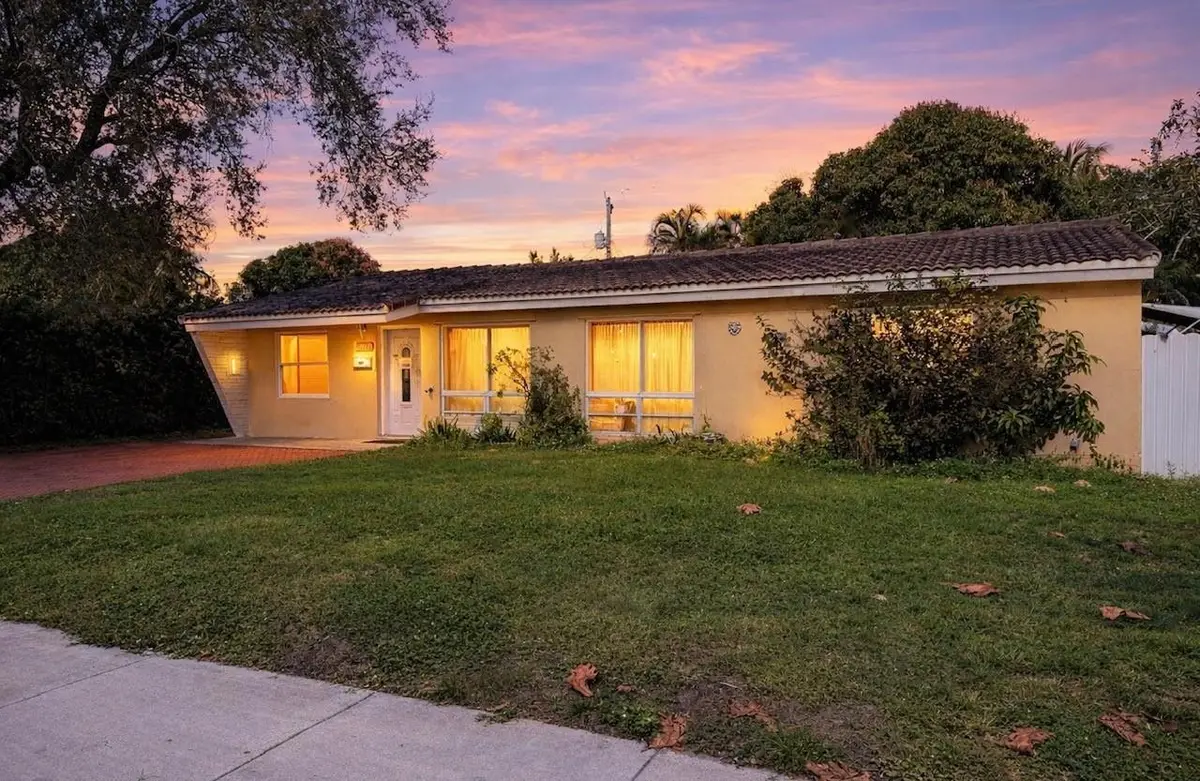 6911 Harding Street, Hollywood, FL 33024 - #1