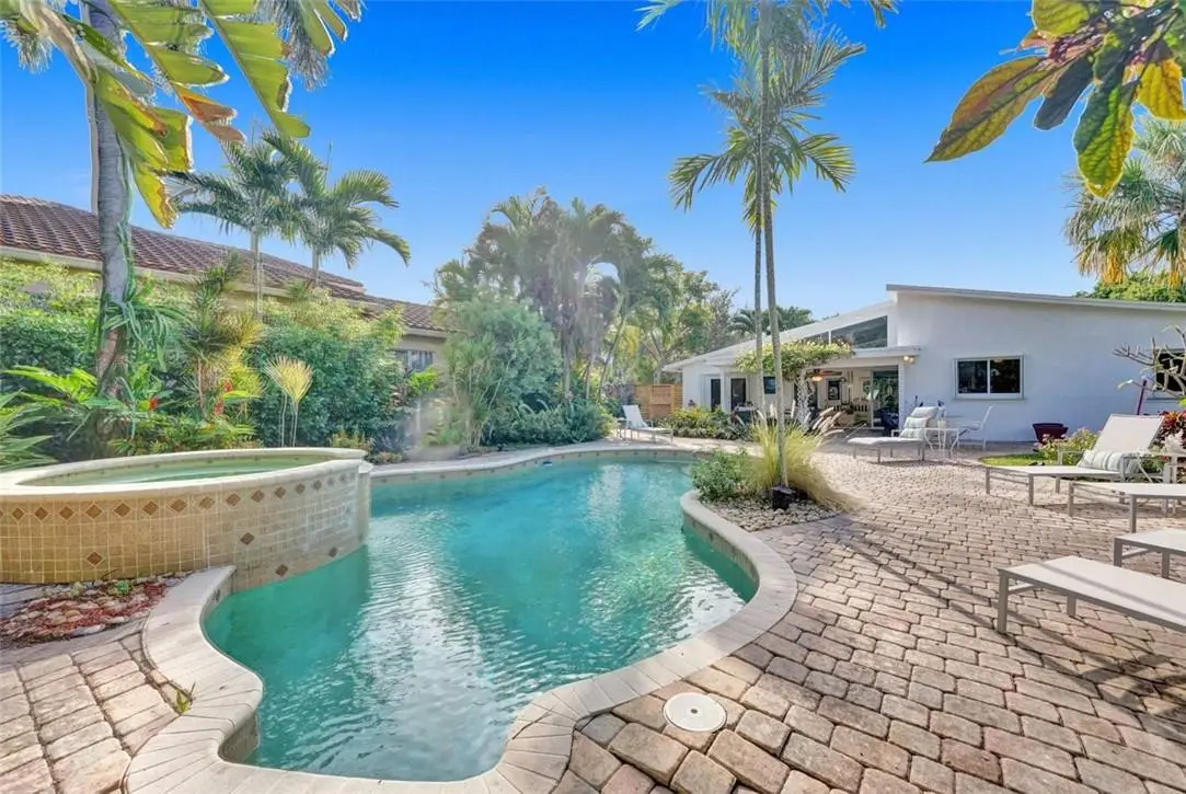 2525 SE 7th Drive, Pompano Beach, FL 33062 - Image #1