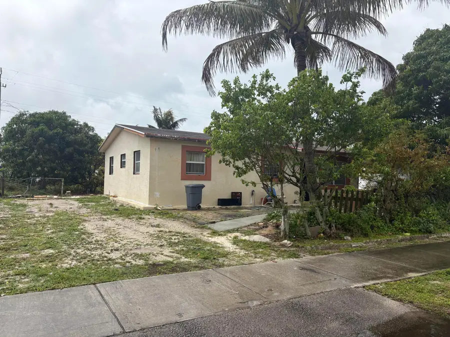 930 NE 52nd Court, Deerfield Beach, FL 33064 - #3