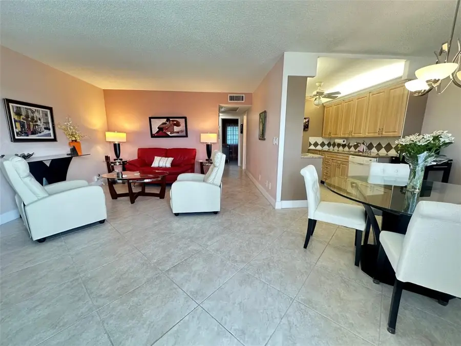 4004 Newport G #4004, Deerfield Beach, FL 33442 - Image #2