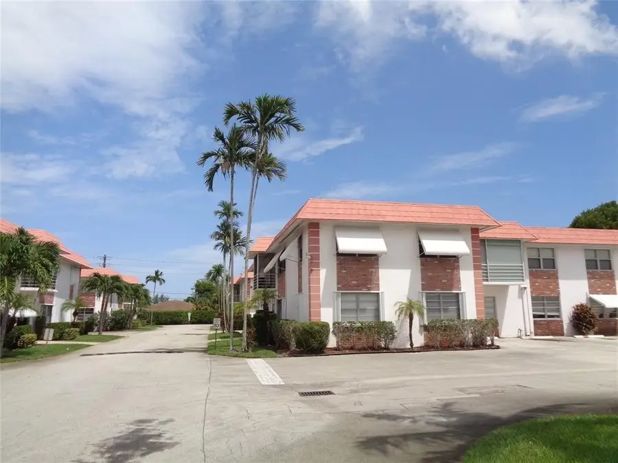 3550 NW 8th Avenue #712, Pompano Beach, FL 33064 - Image #2