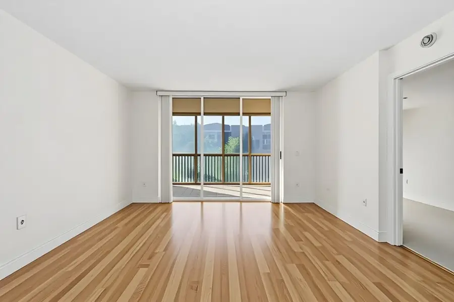 7572 Trent Drive #311, Fort Lauderdale, FL 33321 - Image #3