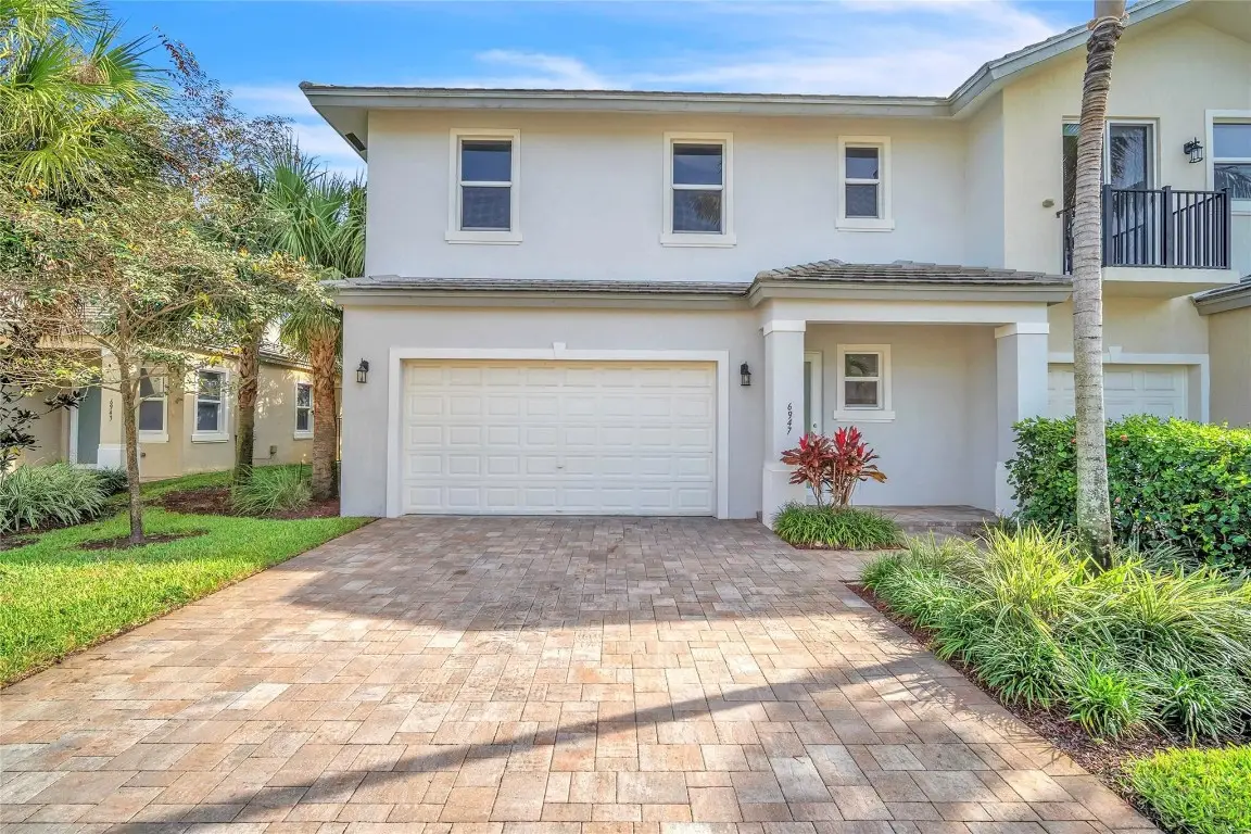 6947 Pines Circle #21, Coconut Creek, FL 33073 - Image #1