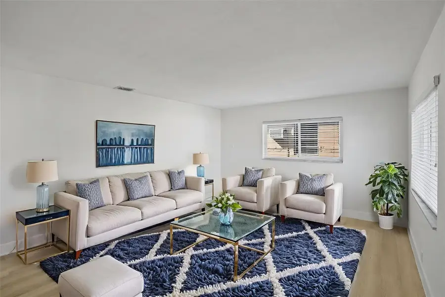 8930 SW 38th Street, Miami, FL 33165 - Image #2