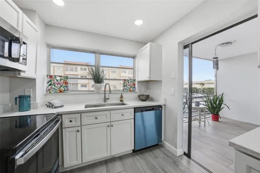 2201 NW 41st Avenue #209, Lauderhill, FL 33313 - Image #3