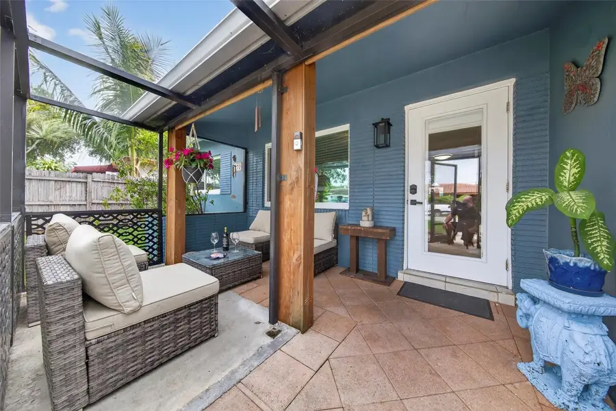 270 NE 42nd Court, Oakland Park, FL 33334 - #2