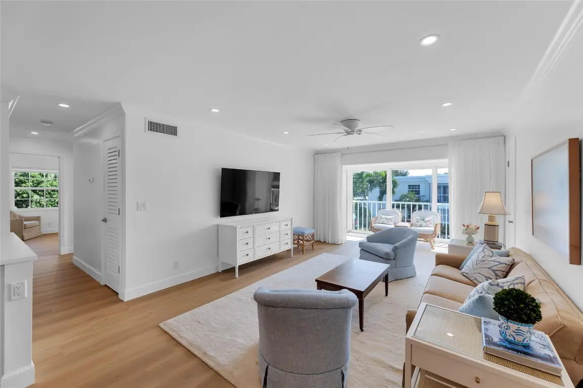 6299 Bay Club Drive #4, Fort Lauderdale, FL 33308 - Image #1