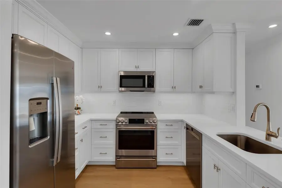 6299 Bay Club Drive #4, Fort Lauderdale, FL 33308 - Image #3