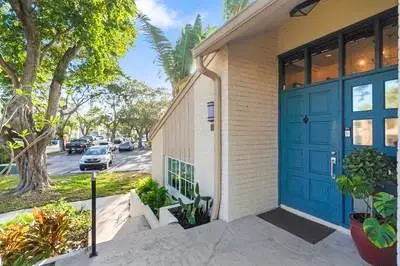 681 Kensington Place #D101, Fort Lauderdale, FL 33305 - #1