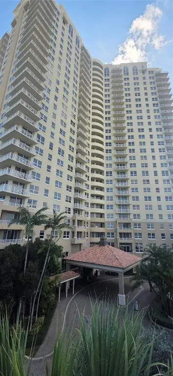 19501 W Country Club Drive #2306, Aventura, FL 33180 - #3