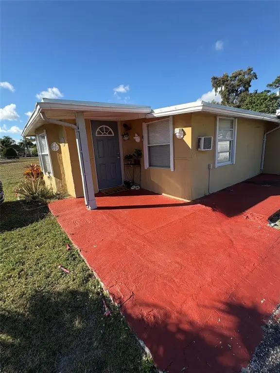 4055 Vicliff Road, West Palm Beach, FL 33406