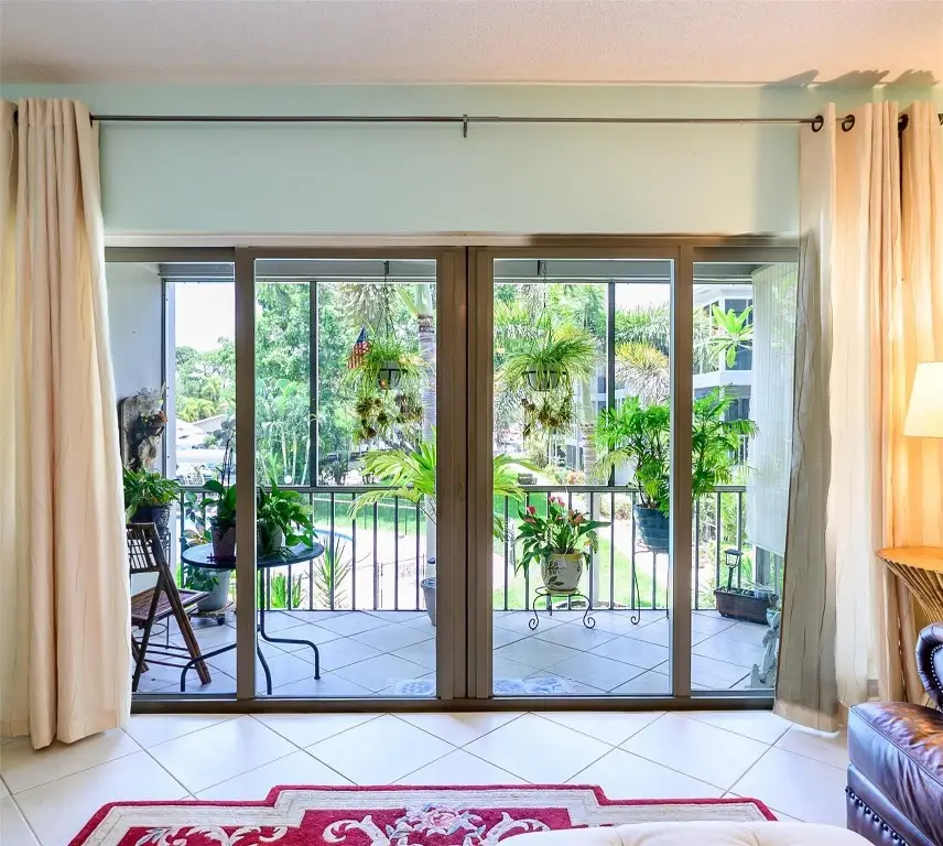 1200 SW 12th Street #201, Fort Lauderdale, FL 33315 - Image #3