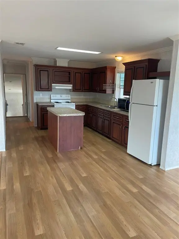 2321 SW 85th Avenue, Davie, FL 33324 - #3